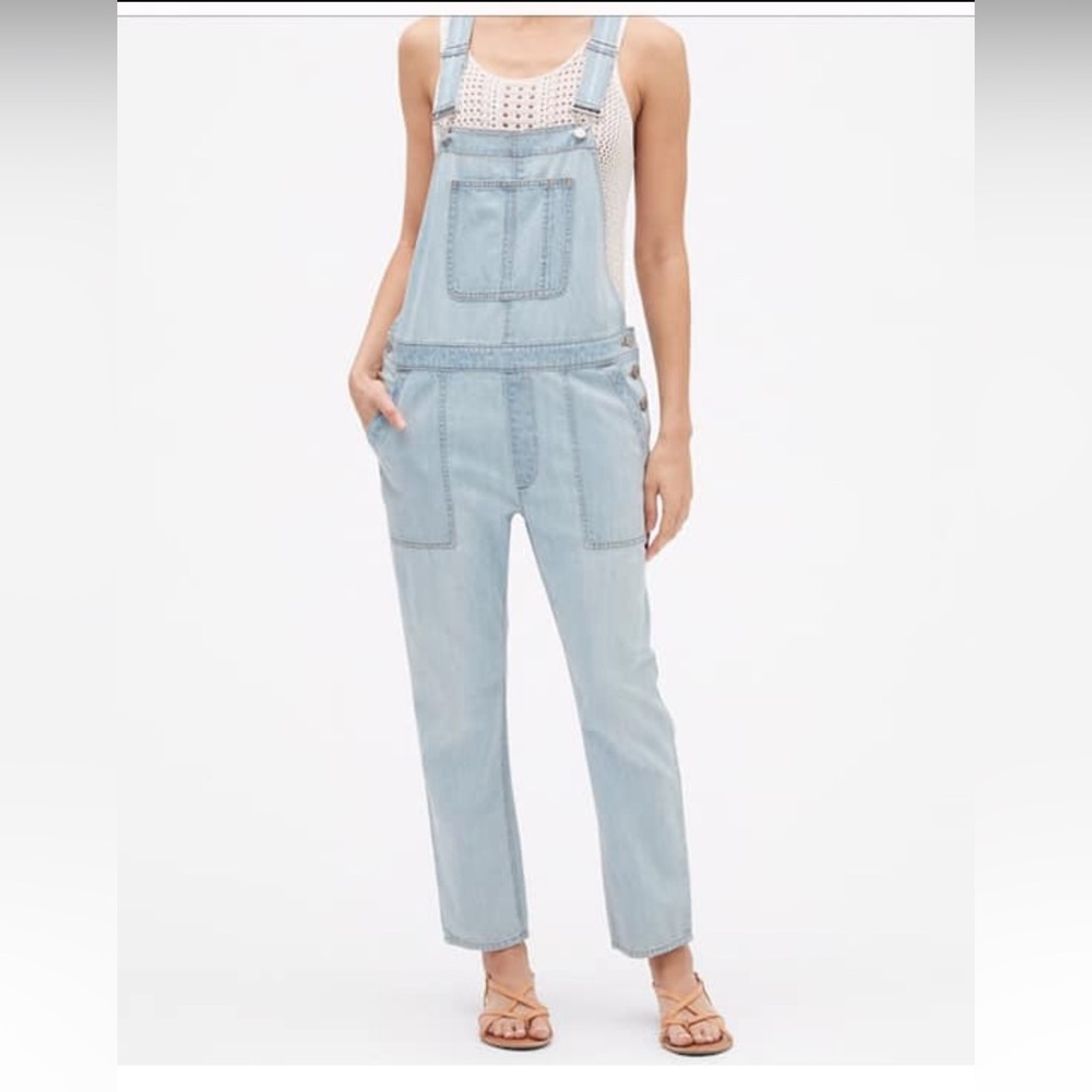 Gap Factory Light Blue Cropped Denim Overalls size Small NWT